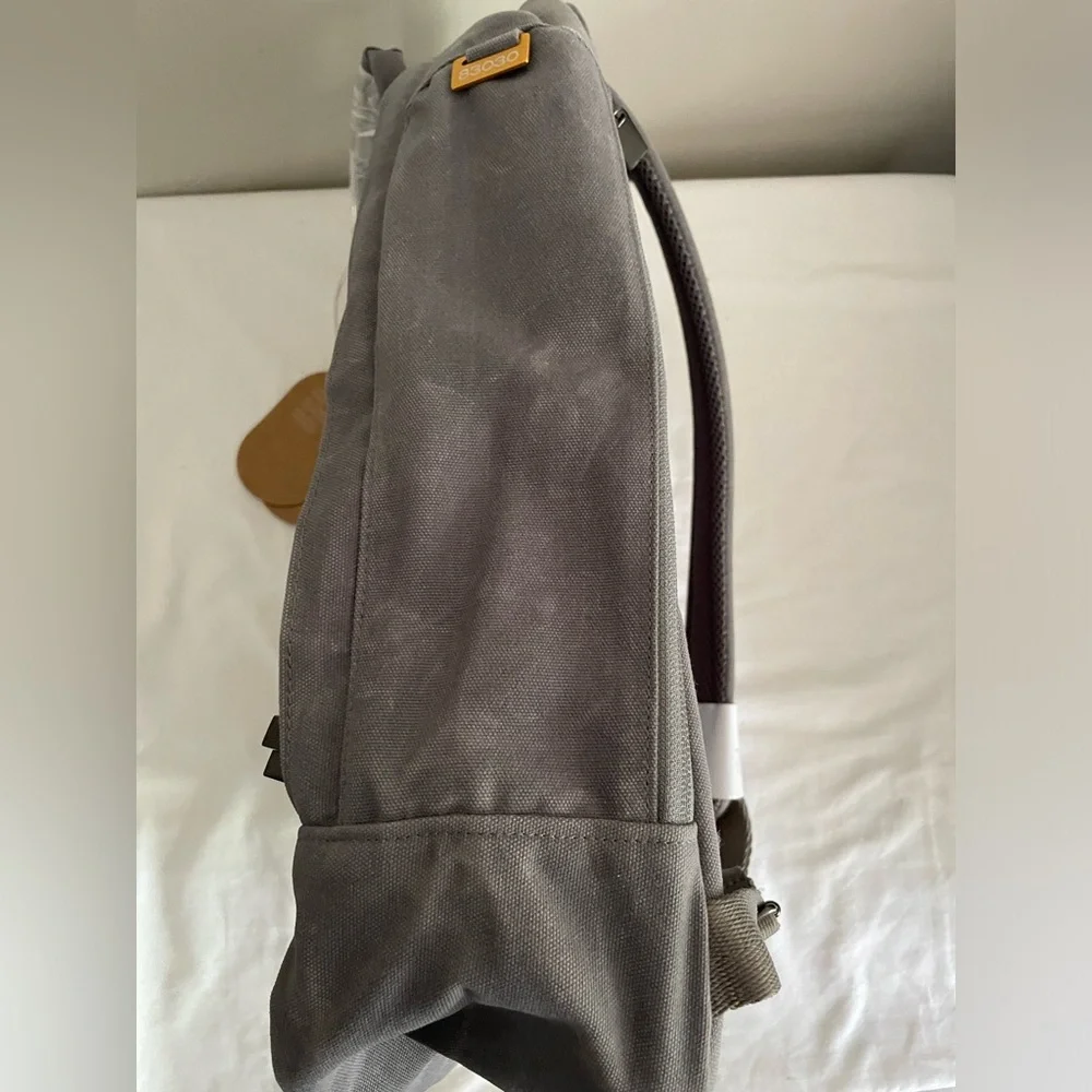 NWT Day Owl 